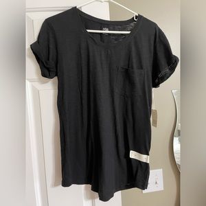 A.n.a a new approach tee, black, size M, NWT